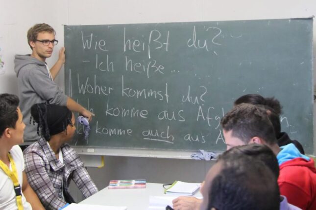 آزمون تبدیل ویزای تحصیلی به اقامت دائم در آلمان 