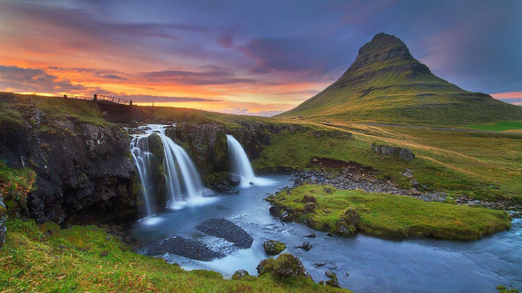 راهنمای سفر به که کشور ایسلند